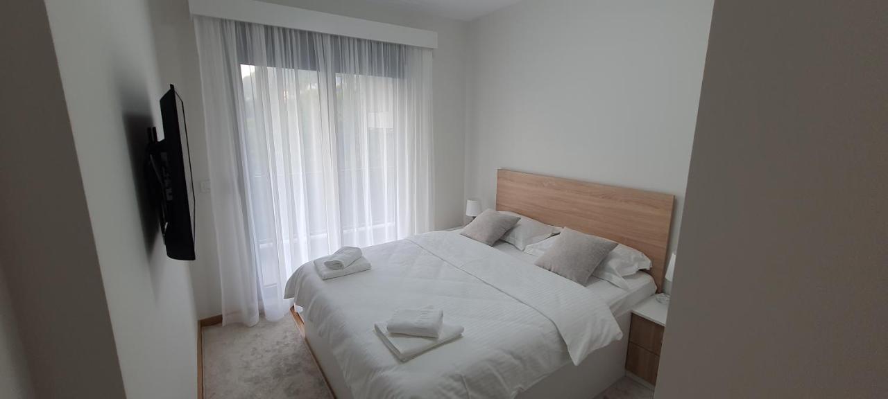 טיווט Luxury Apartment Stefanija מראה חיצוני תמונה